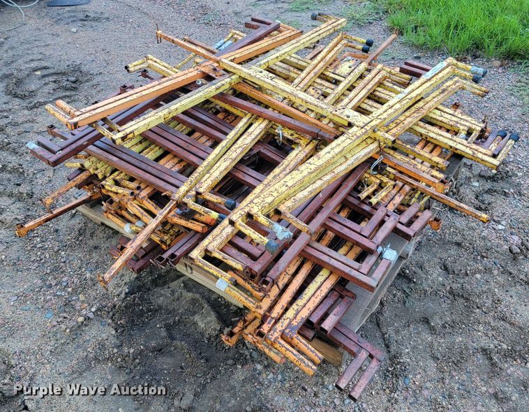 image for item JC9659 Approximately 40 roof stanchions