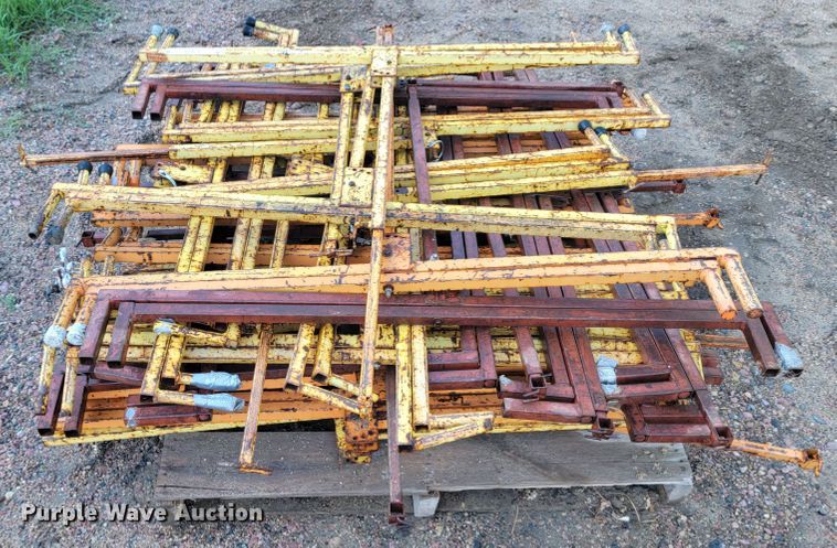 image for item JC9659 Approximately 40 roof stanchions