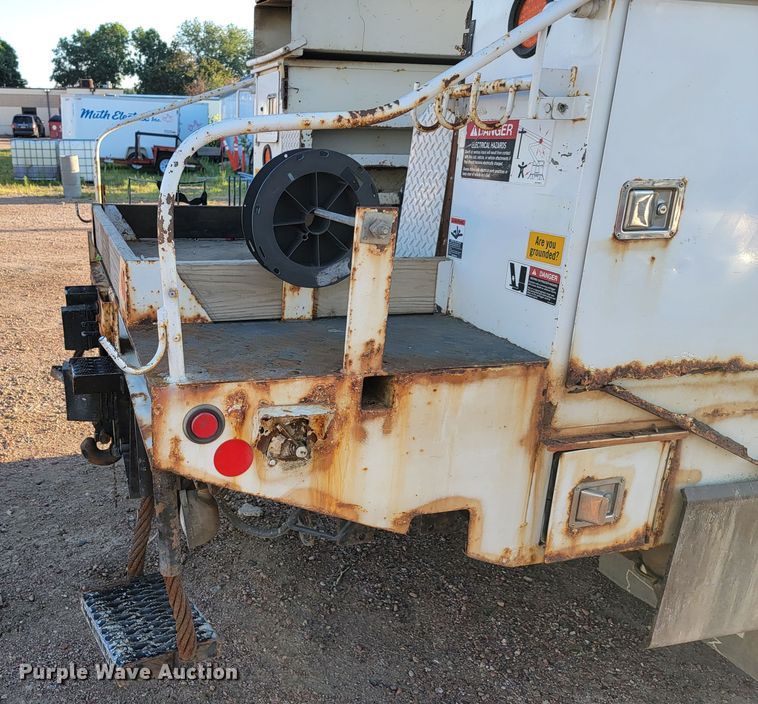 image for item JC9662 2005 Sterling Acterra  bucket truck