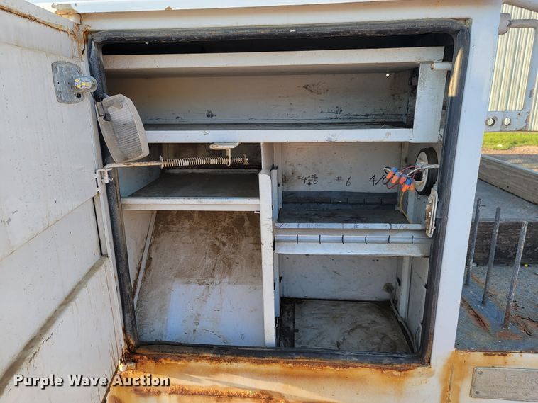 image for item JC9662 2005 Sterling Acterra  bucket truck