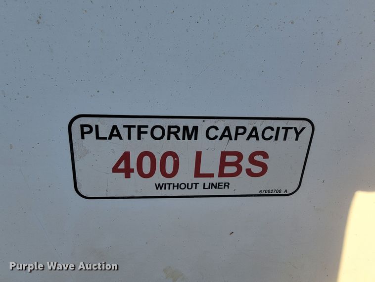 image for item JC9662 2005 Sterling Acterra  bucket truck