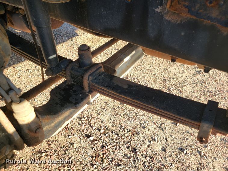 image for item JC9662 2005 Sterling Acterra  bucket truck