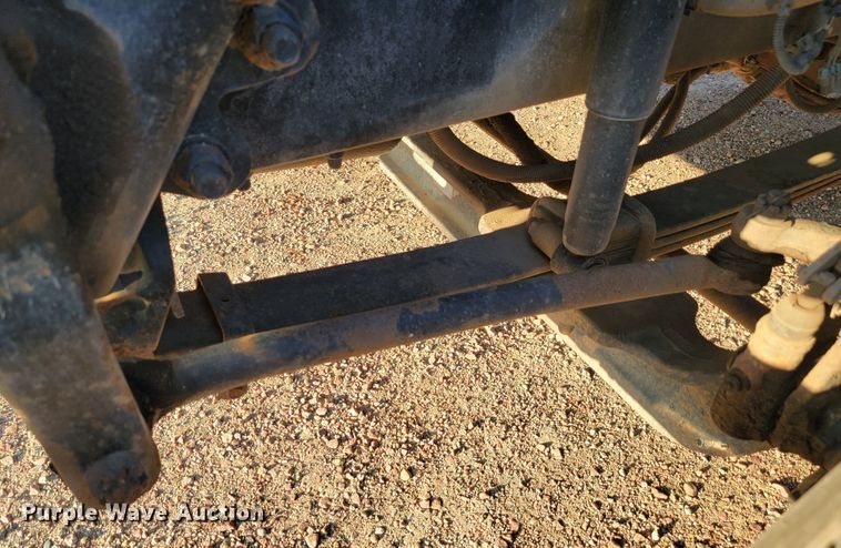 image for item JC9662 2005 Sterling Acterra  bucket truck