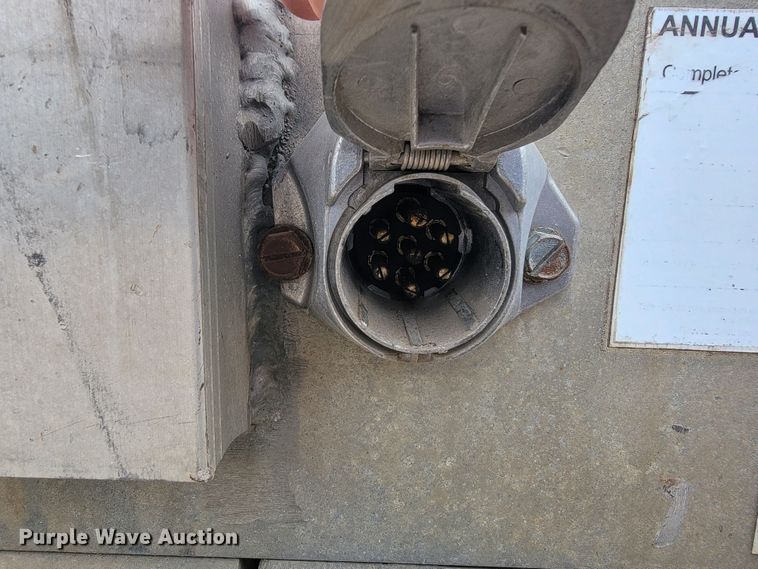 image for item JC9663 1985 Ravens  flatbed trailer