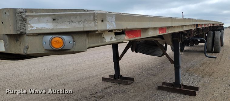 image for item JC9663 1985 Ravens  flatbed trailer