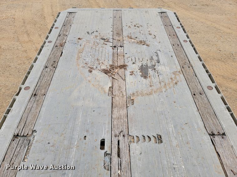 image for item JC9663 1985 Ravens  flatbed trailer