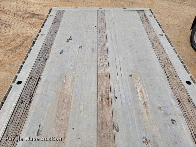 image for item JC9663 1985 Ravens  flatbed trailer