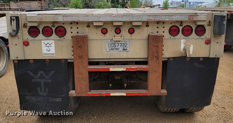 image for item JC9664 1994 Wilson Road Brute CF-900  flatbed trailer