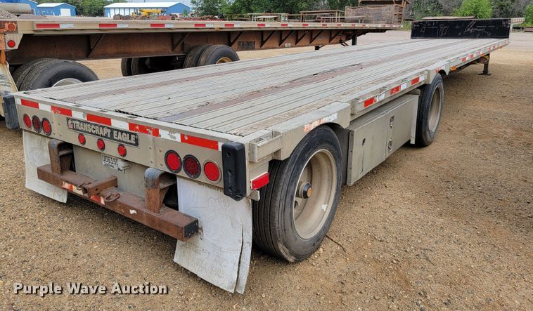 image for item JC9665 2001 Transcraft D-Eagle W2  drop deck equipment trailer