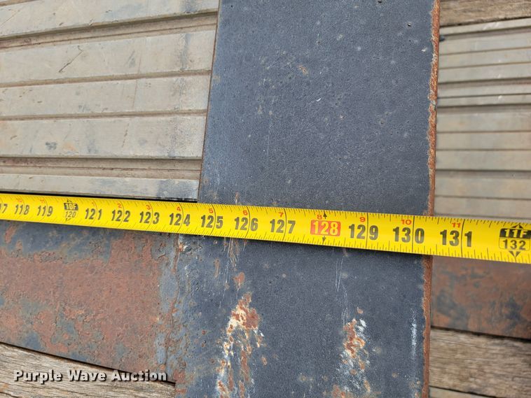 image for item JC9665 2001 Transcraft D-Eagle W2  drop deck equipment trailer