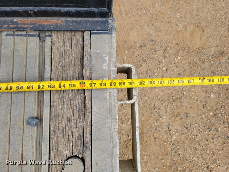 image for item JC9665 2001 Transcraft D-Eagle W2  drop deck equipment trailer