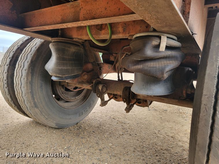 image for item JC9666 1999 Fontaine LFTW-6-8048WSAK  flatbed trailer