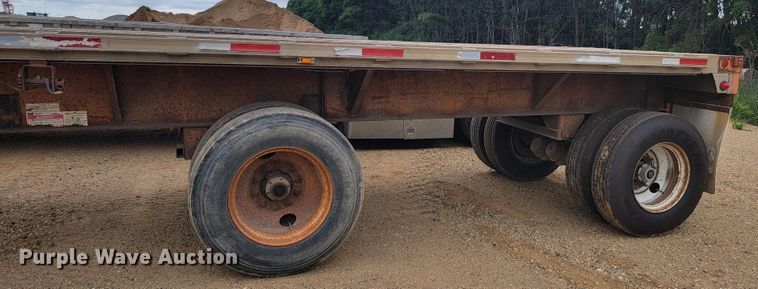 image for item JC9666 1999 Fontaine LFTW-6-8048WSAK  flatbed trailer