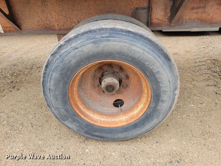 image for item JC9666 1999 Fontaine LFTW-6-8048WSAK  flatbed trailer