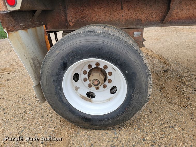 image for item JC9666 1999 Fontaine LFTW-6-8048WSAK  flatbed trailer