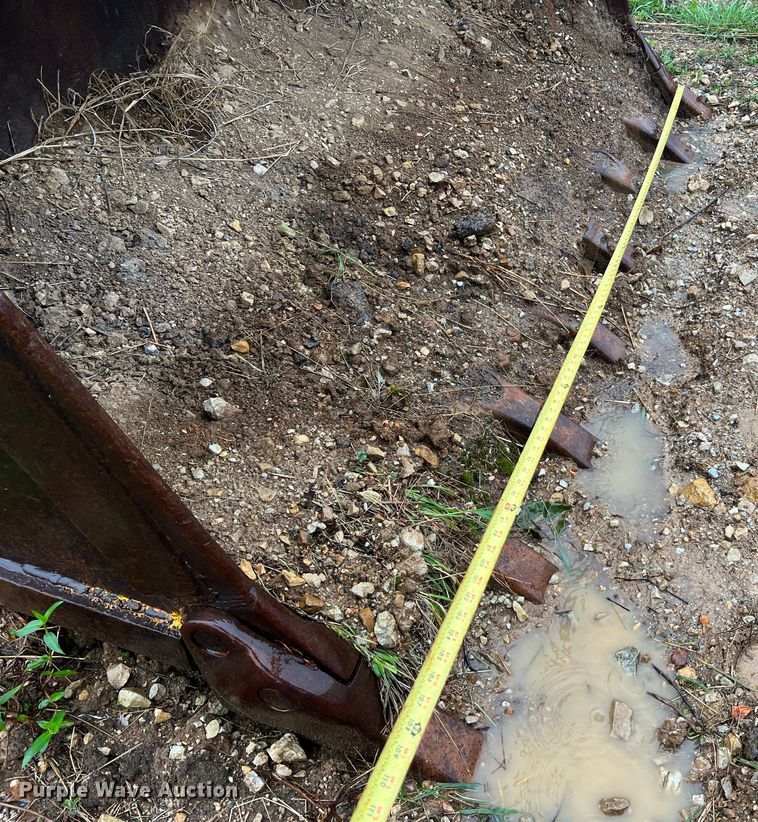 image for item JM9136 1979 John Deere 855  track loader