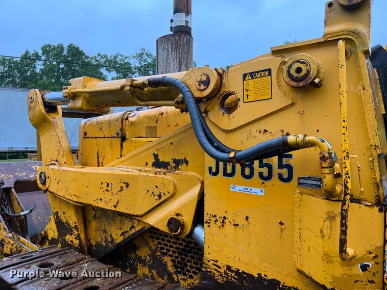 image for item JM9136 1979 John Deere 855  track loader