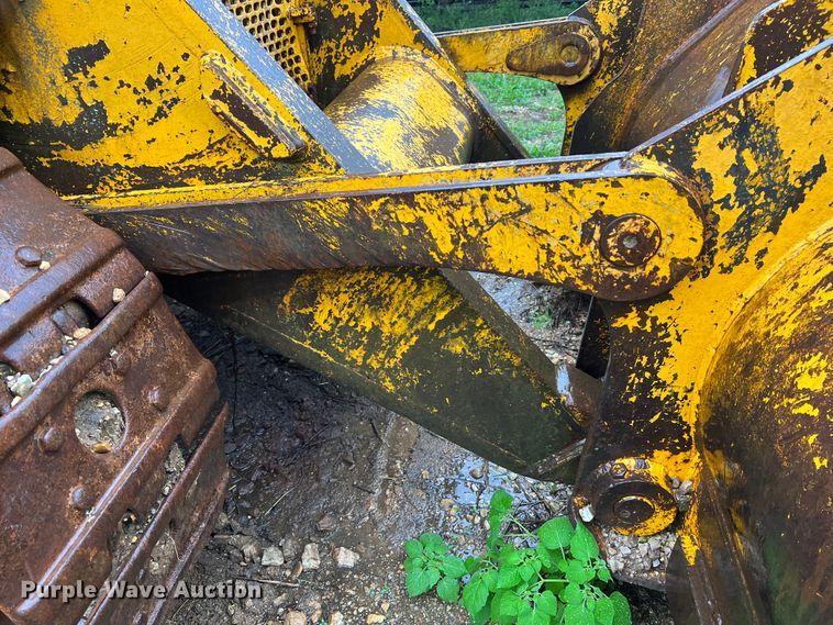 image for item JM9136 1979 John Deere 855  track loader