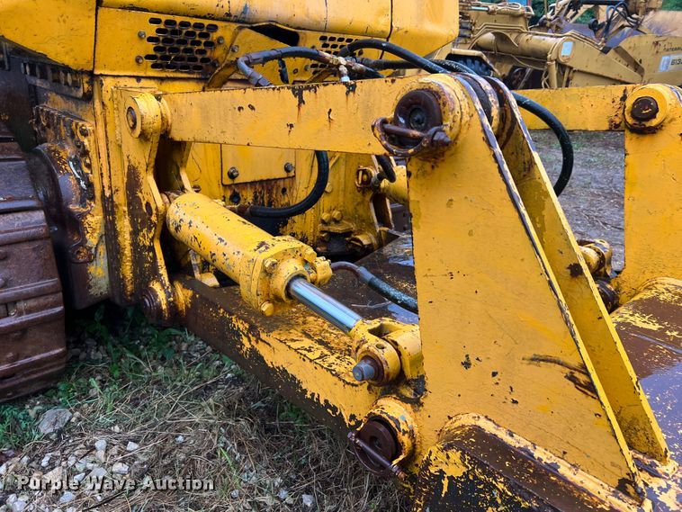 image for item JM9136 1979 John Deere 855  track loader