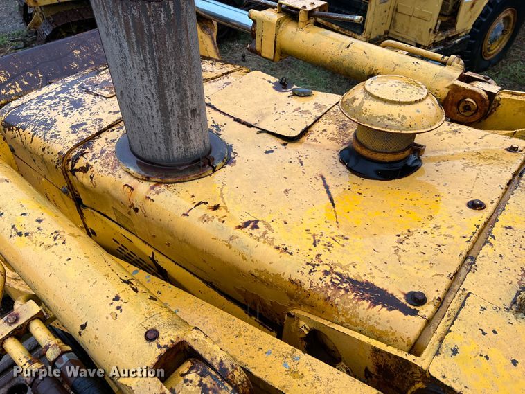 image for item JM9136 1979 John Deere 855  track loader