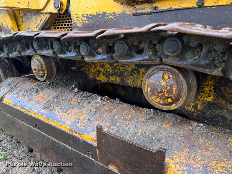 image for item JM9136 1979 John Deere 855  track loader