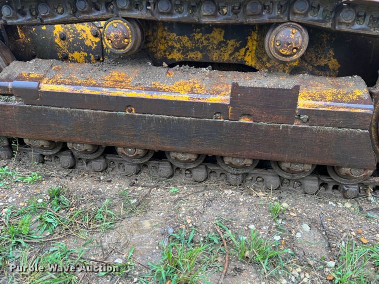 image for item JM9136 1979 John Deere 855  track loader