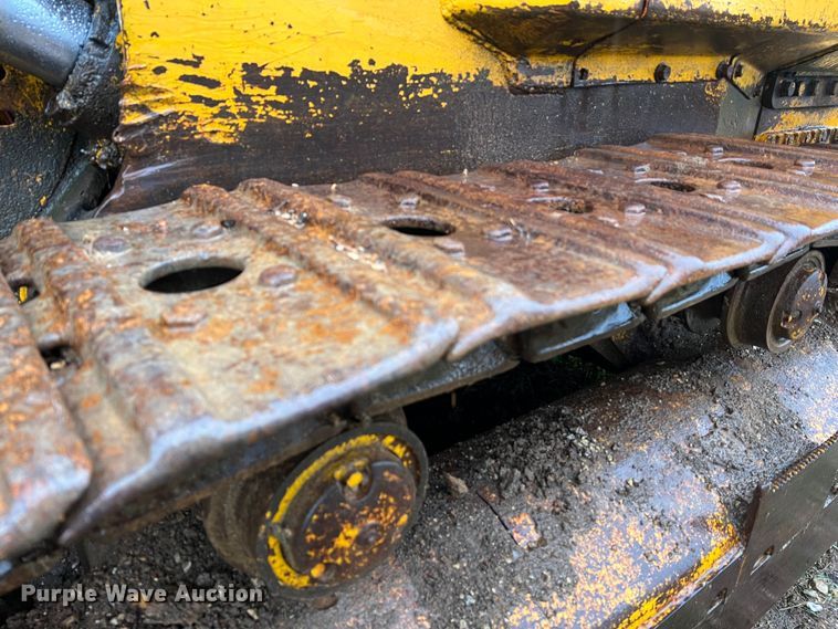 image for item JM9136 1979 John Deere 855  track loader