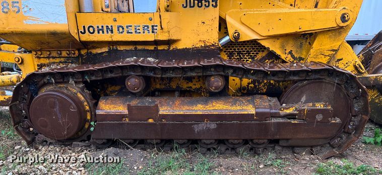 image for item JM9136 1979 John Deere 855  track loader