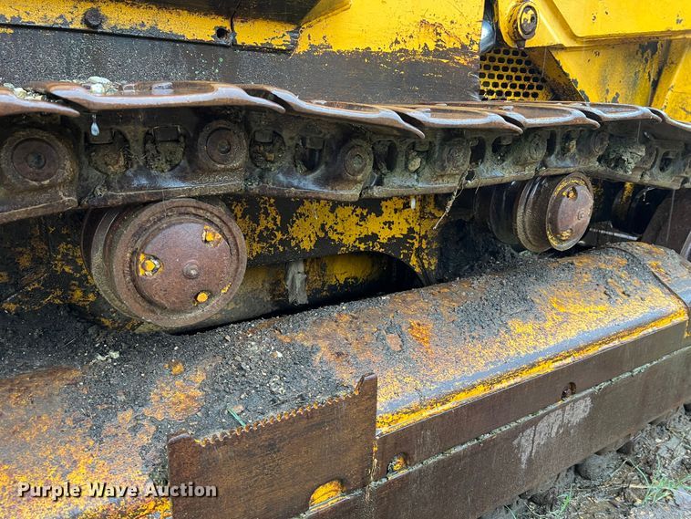 image for item JM9136 1979 John Deere 855  track loader