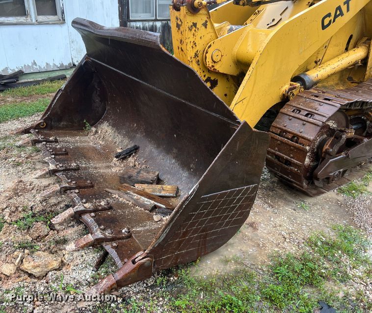 image for item JM9137 1987 Caterpillar 953  track loader