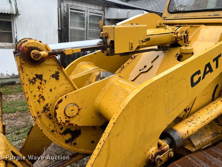 image for item JM9137 1987 Caterpillar 953  track loader