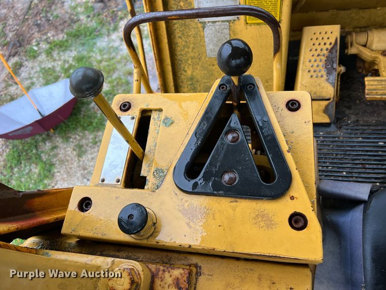 image for item JM9137 1987 Caterpillar 953  track loader