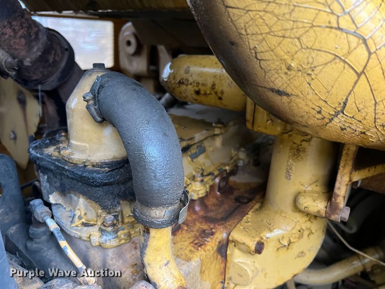 image for item JM9137 1987 Caterpillar 953  track loader