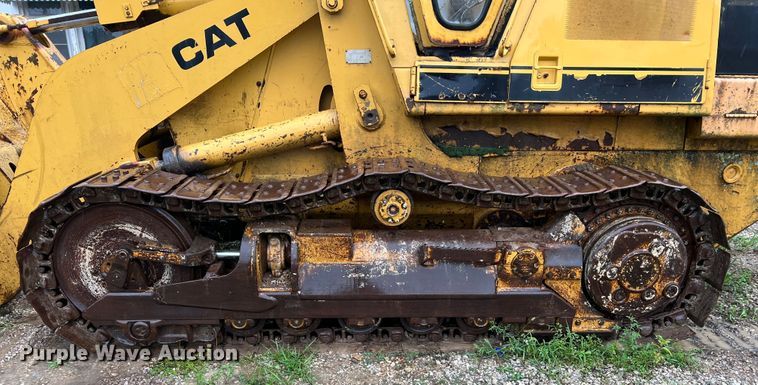 image for item JM9137 1987 Caterpillar 953  track loader