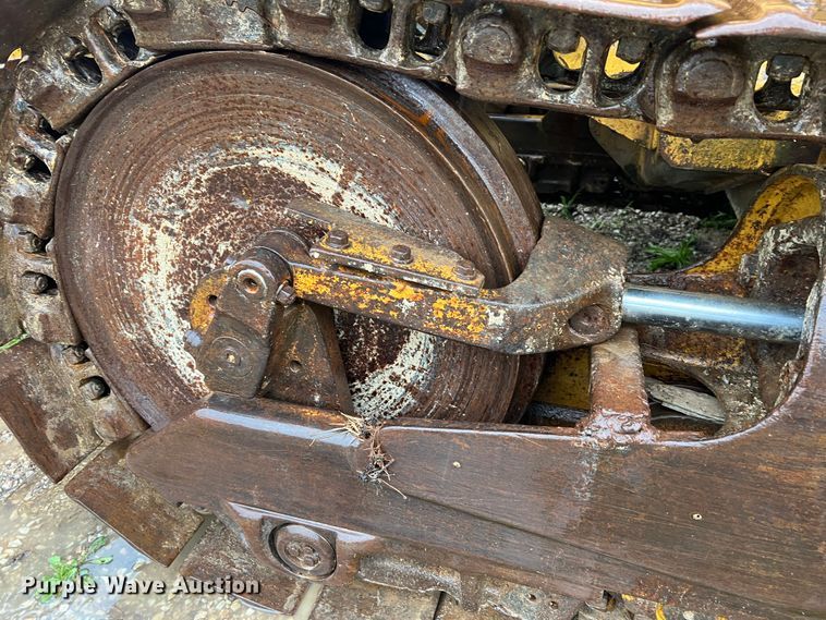 image for item JM9137 1987 Caterpillar 953  track loader