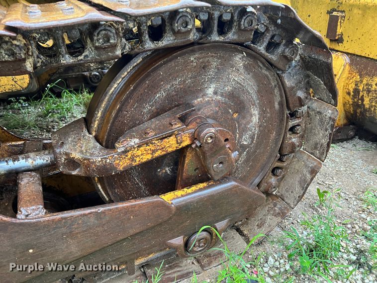 image for item JM9137 1987 Caterpillar 953  track loader