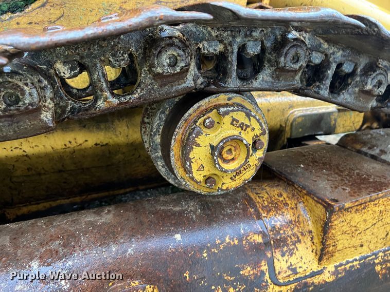 image for item JM9137 1987 Caterpillar 953  track loader