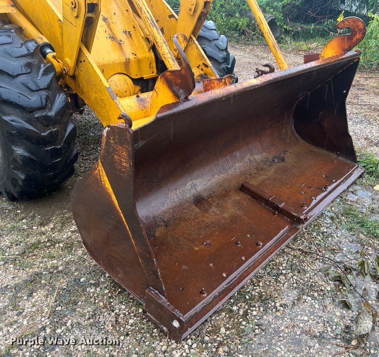 image for item JM9138 1985 Kobelco LK300A  wheel loader