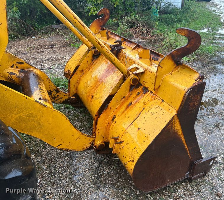 image for item JM9138 1985 Kobelco LK300A  wheel loader