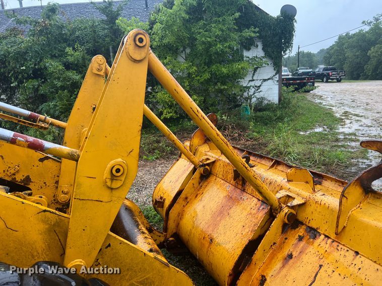 image for item JM9138 1985 Kobelco LK300A  wheel loader