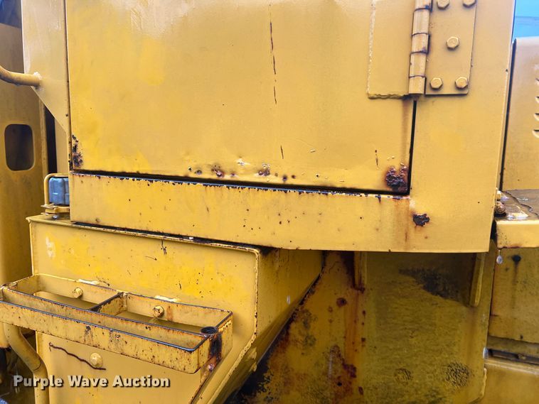 image for item JM9138 1985 Kobelco LK300A  wheel loader