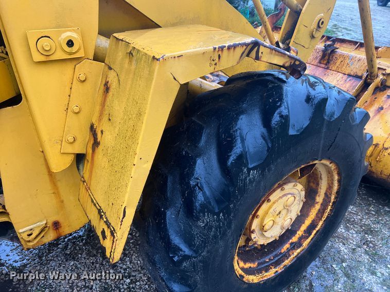 image for item JM9138 1985 Kobelco LK300A  wheel loader