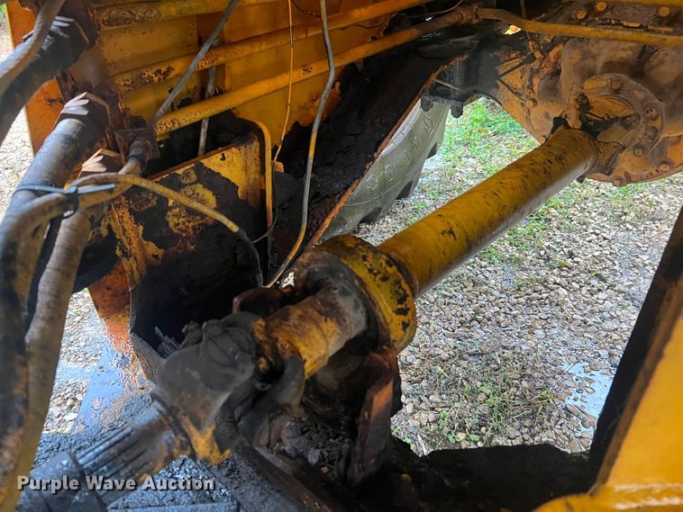 image for item JM9138 1985 Kobelco LK300A  wheel loader