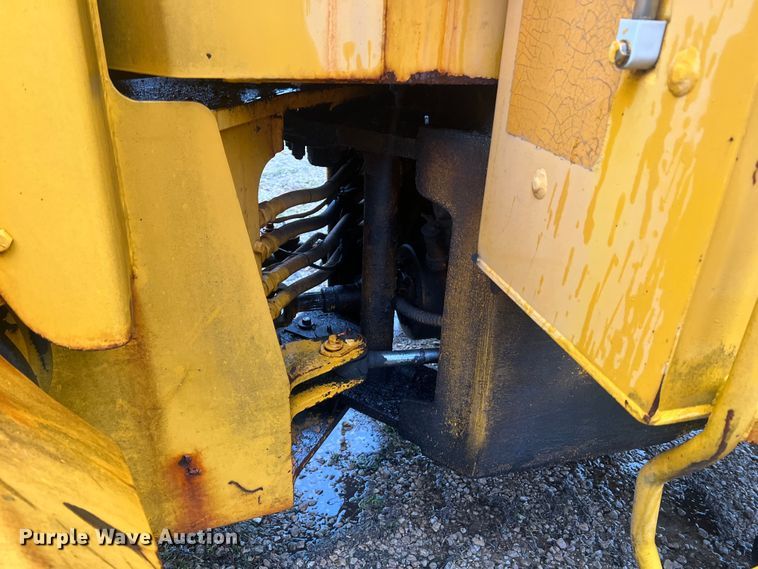 image for item JM9138 1985 Kobelco LK300A  wheel loader