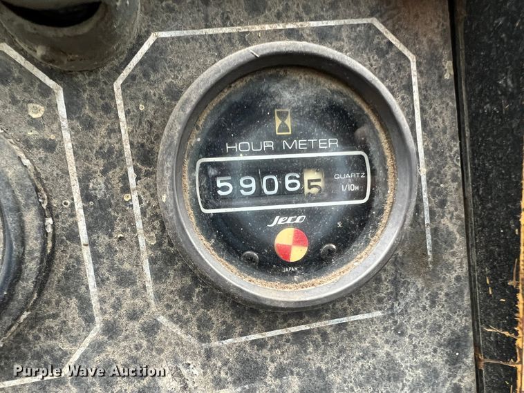 image for item JM9138 1985 Kobelco LK300A  wheel loader