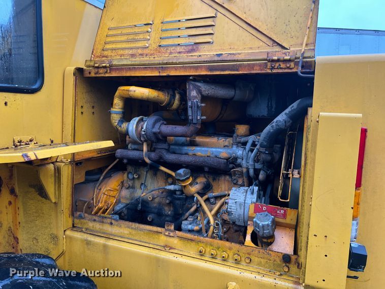 image for item JM9138 1985 Kobelco LK300A  wheel loader