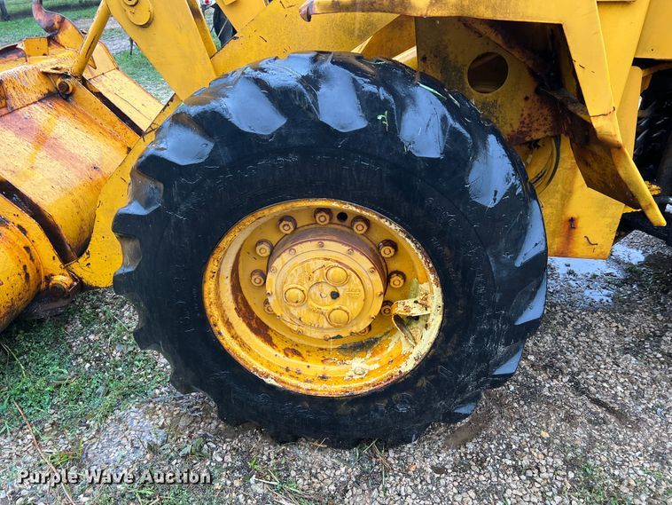 image for item JM9138 1985 Kobelco LK300A  wheel loader