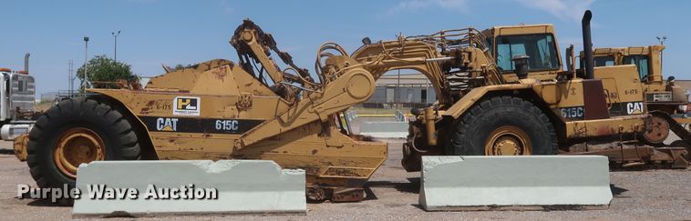 image for item JR9401 1996 Caterpillar 615C Series II  elevating scraper