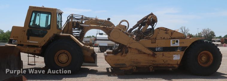 image for item JR9401 1996 Caterpillar 615C Series II  elevating scraper