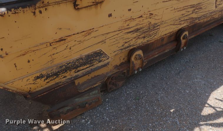 image for item JR9401 1996 Caterpillar 615C Series II  elevating scraper